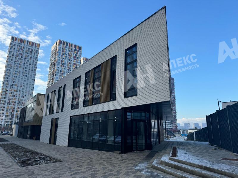 Продажа помещения свободного назначения в Красногорске Адм. здан. на Волоколамском шоссе ,719 м2,фото-1