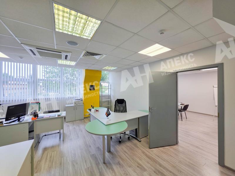 Аренда офиса в Москве Адм. здан. на ул Авангардная,м.Водный стадион,64.2 м2,фото-1
