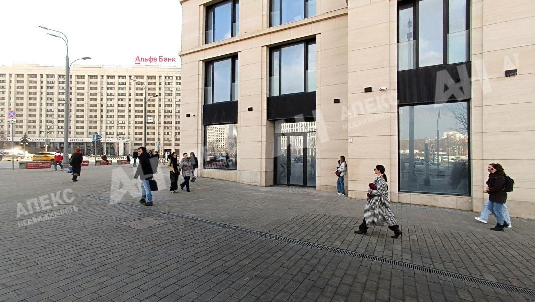 Аренда помещений свободного назначения в Москве в жилом доме на Ленинском проспекте,м.Октябрьская,36.2 - 56.2 м2,фото-1