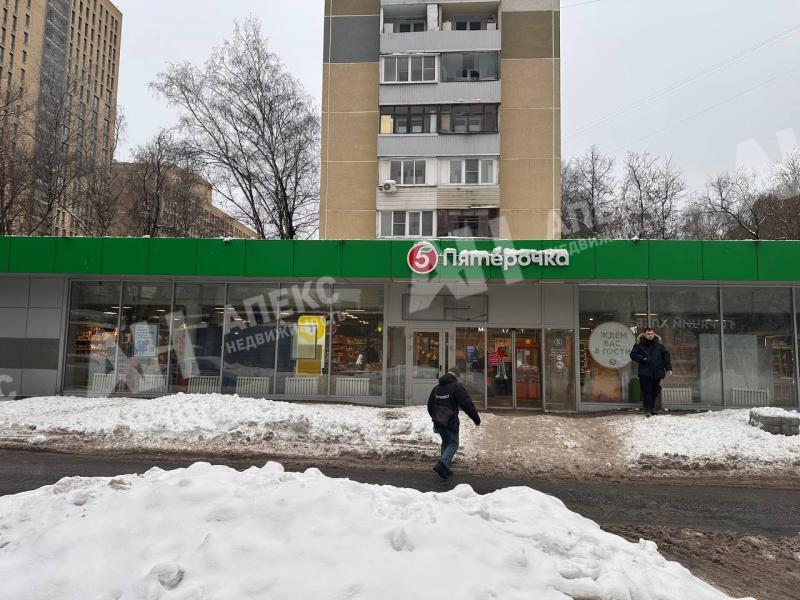 Продажа помещения свободного назначения в Москве в жилом доме на ул Берзарина,м.Октябрьское поле,538 м2,фото-1