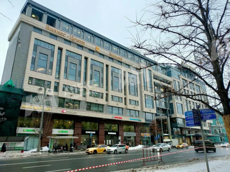 Аренда помещения свободного назначения в Москве в торговом центре на ул Тверская,м.Пушкинская,2831 м2,фото-1