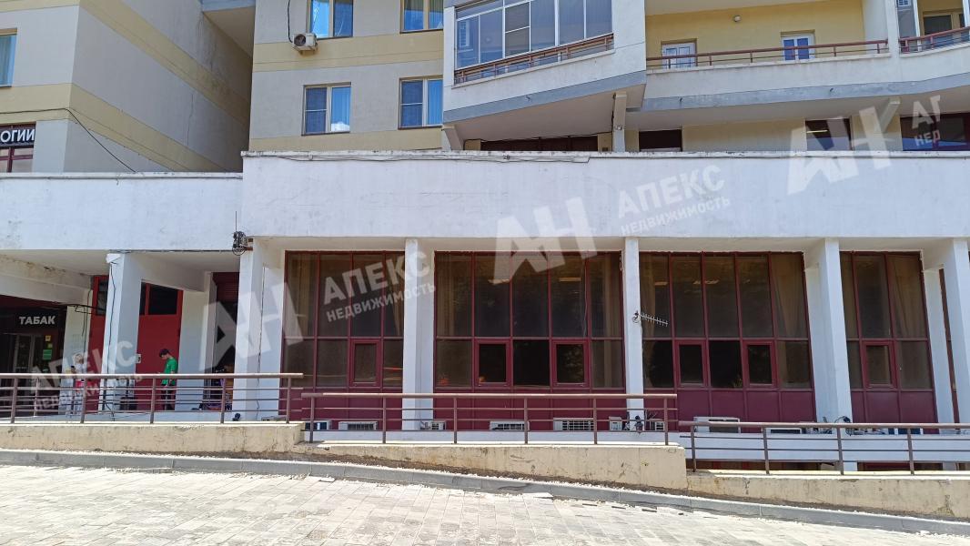 Продажа помещения свободного назначения в Москве в жилом доме на ул Улофа Пальме,м.Минская,469 м2,фото-1