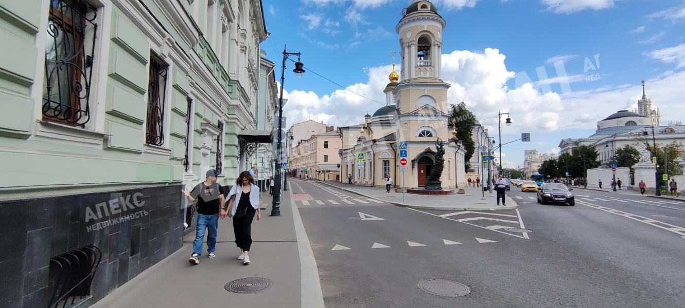 Продажа помещения свободного назначения в Москве Адм. здан. на Подколокольном переулке,м.Китай-город,1290 м2,фото-1