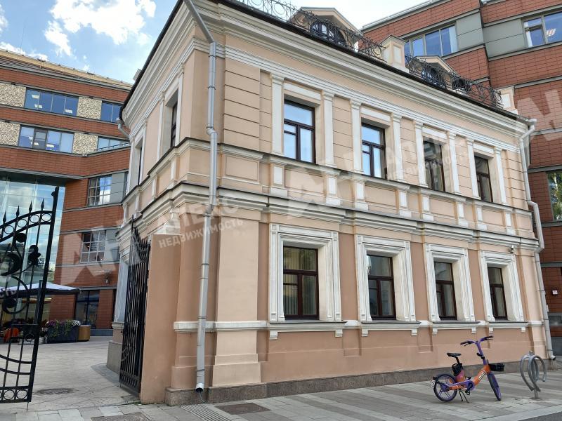 Аренда помещения под офис в Москве Особняк на пер Средний Овчинниковский,м.Новокузнецкая,246 м2,фото-1