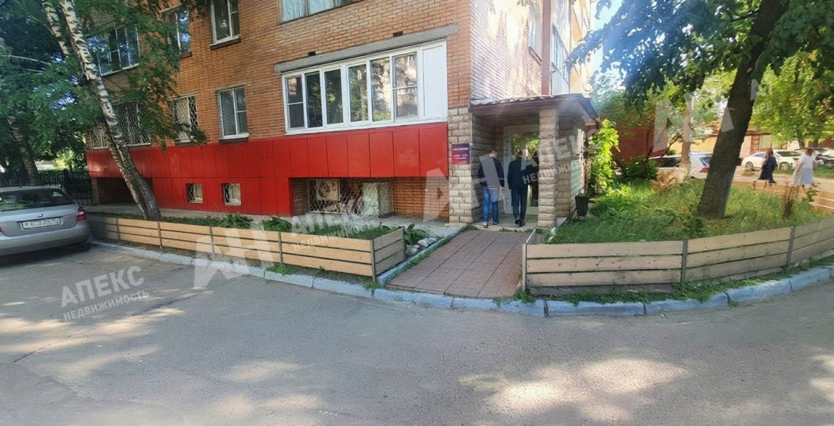 Продажа помещения свободного назначения в Подольске в жилом доме на Варшавском шоссе ,133.8 м2,фото-1