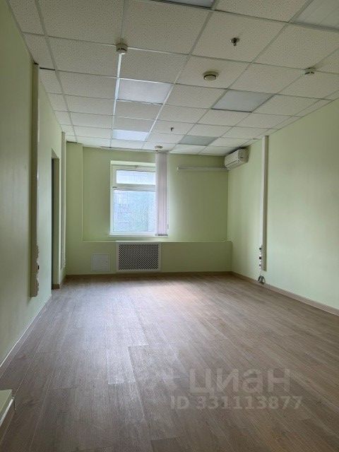 Аренда помещения под офис в Москве в торговом центре на ул Складочная,м.,117 м2,фото-1