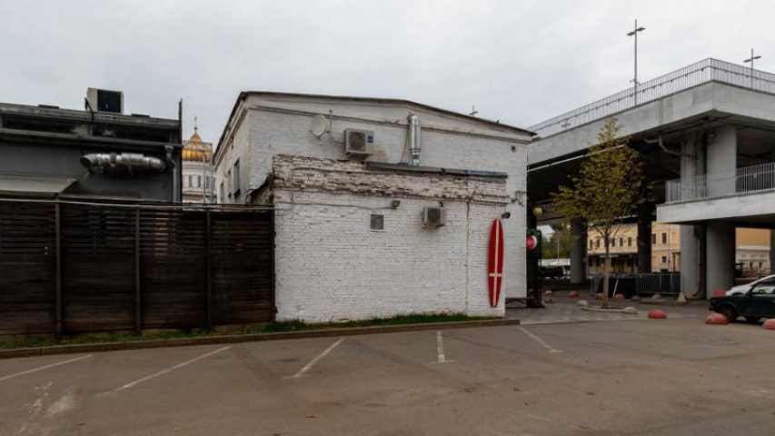Бизнес-центр Берсеневская, 14с8 (Красный октябрь) на Берсеневской набережной,м Кропоткинская