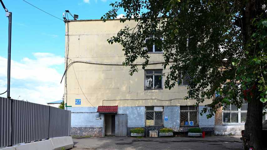 Здание Бирюсинка, 1/18с27 на ул Бирюсинка,д. 1/18стр 27,фото-1