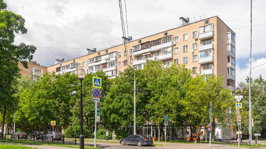 Бизнес-центр Маршала Рокоссовского, 30 на бульваре Маршала Рокоссовского,м Бульвар Рокоссовского