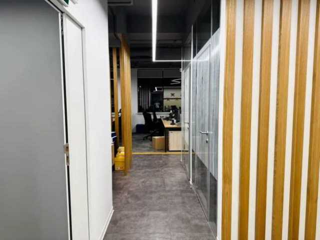 Фотография офиса в бизнес центре на бульваре Энтузиастов в ВАО Москвы, м Площадь Ильича