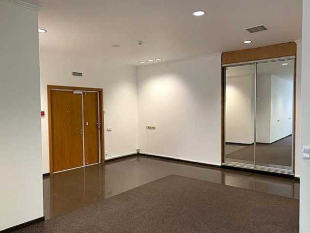 Аренда офиса в Москве в бизнес-центре класса Б на Дербеневской набережной,м.Павелецкая,200.7 м2,фото-10