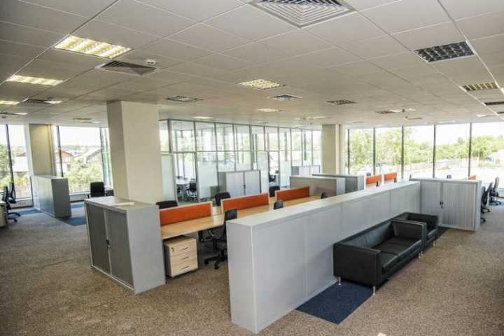 Аренда офисов в Челобитьево в бизнес-центре класса Б на Дмитровском шоссе ,300 - 2800 м2,фото-2