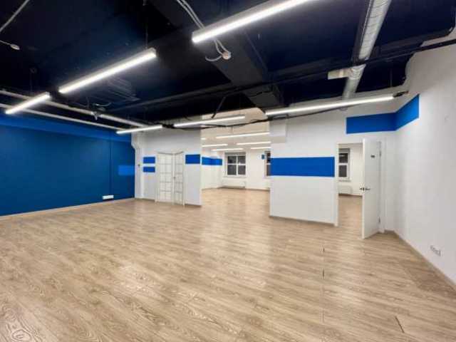 Аренда офиса в Москве в бизнес-центре класса Б на Варшавском шоссе,м.Крымская (МЦК),362.2 м2,фото-3