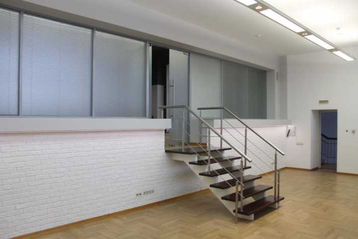 Аренда помещения свободного назначения в Москве в бизнес-центре класса Б на Бережковской набережной,м.Студенческая,1156.9 м2,фото-4