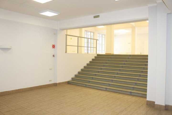 Аренда помещения свободного назначения в Москве в бизнес-центре класса Б на Бережковской набережной,м.Студенческая,1156.9 м2,фото-6