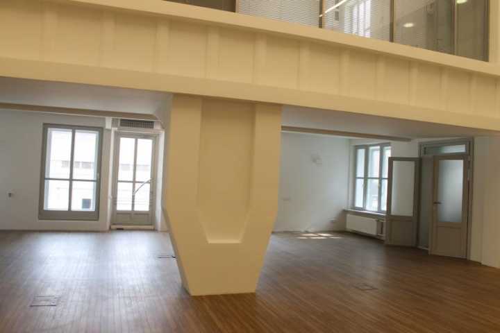 Аренда помещения свободного назначения в Москве в бизнес-центре класса Б на Бережковской набережной,м.Студенческая,1156.9 м2,фото-7