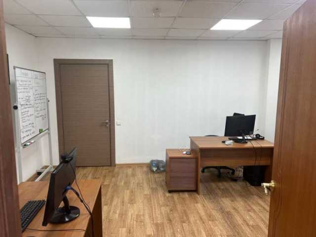 Сдам офис на Дербеневской набережной в ЦАО Москвы, м Крестьянская застава