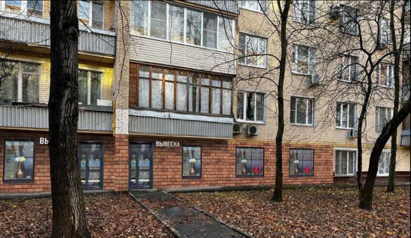 Аренда помещения свободного назначения в Москве в жилом доме на Ленинском проспекте,м.Новаторская,128 м2,фото-2