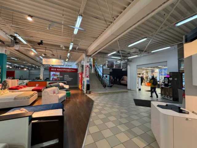 Аренда помещения свободного назначения в Барвихе в торговом центре на Рублево-Успенском шоссе ,5844.4 м2,фото-3