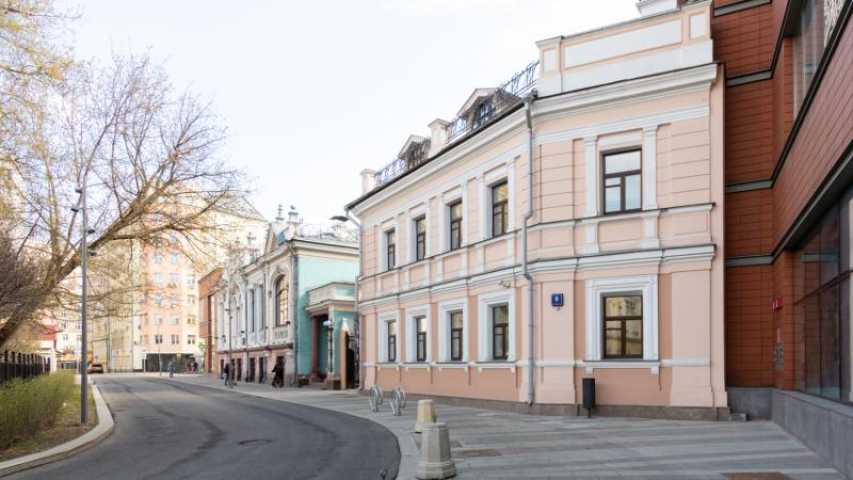 Особняк Средний Овчинниковский пер, д 8 стр 2 на  ,д. 8стр 2,фото-2