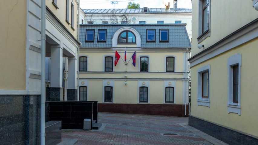 Особняк Яковоапостольский 5-7с3 на Яковоапостольском переулке,д. 5-7стр 3,фото-2